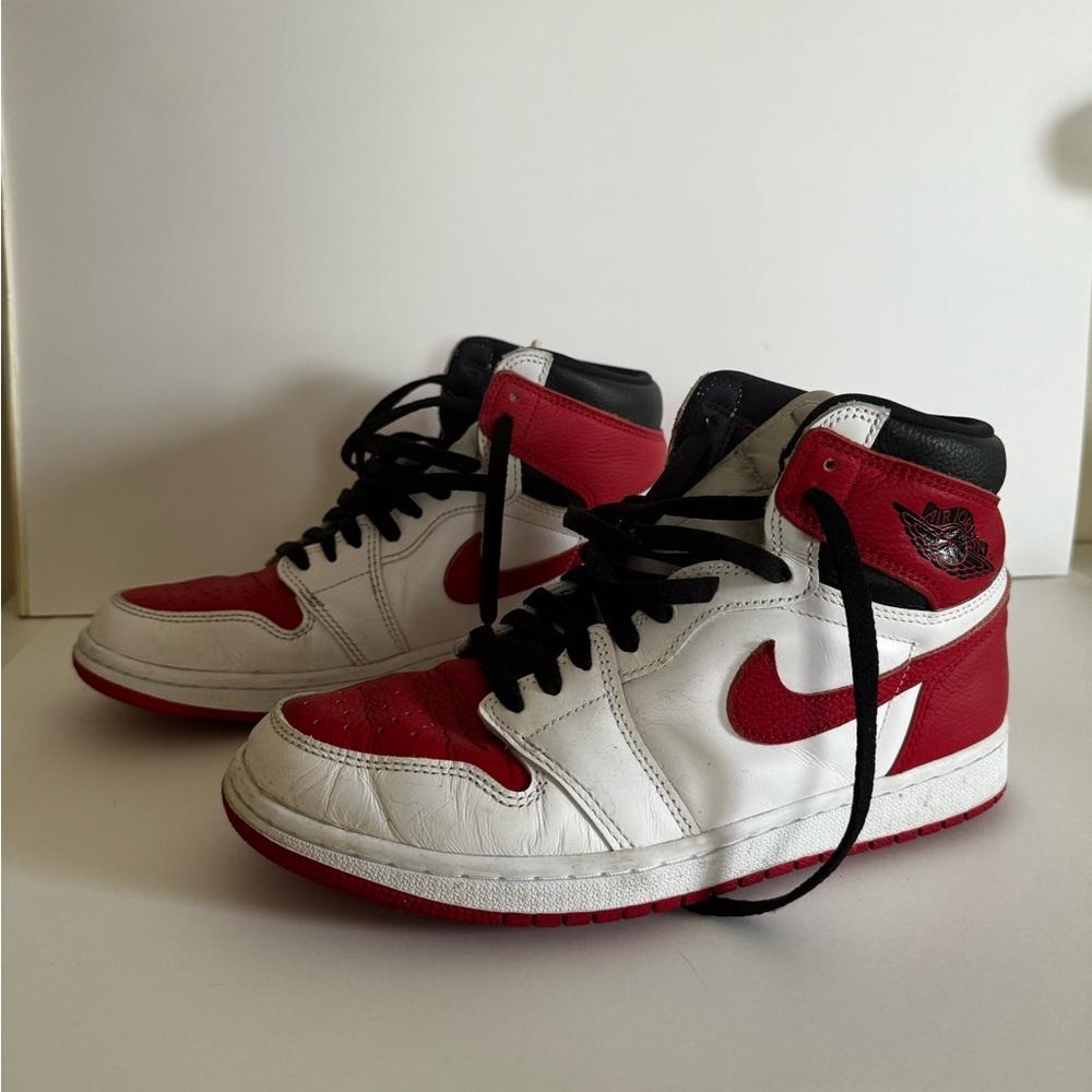 Jordan 1 OG Heritage